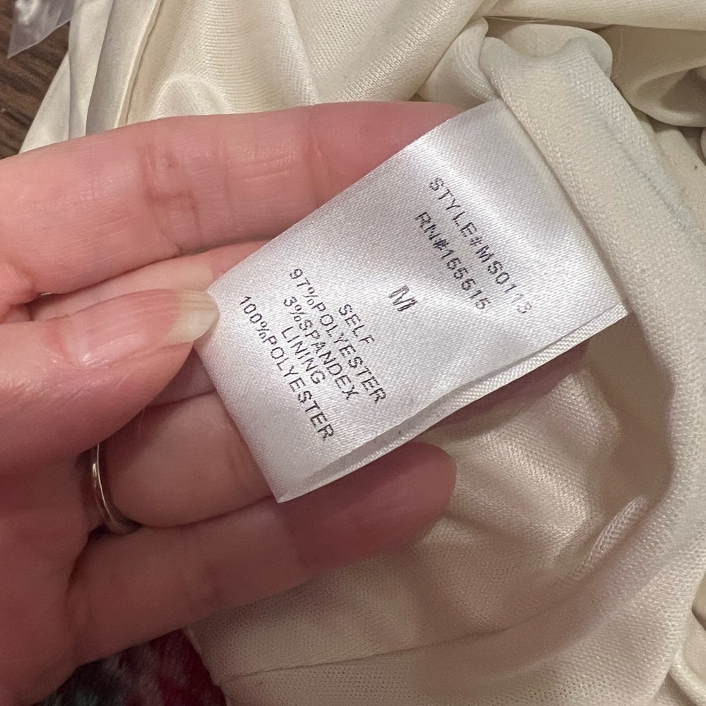 ‼️3/$30‼️Cream Ruched Mini Skirt NWT - Picture 4 of 7